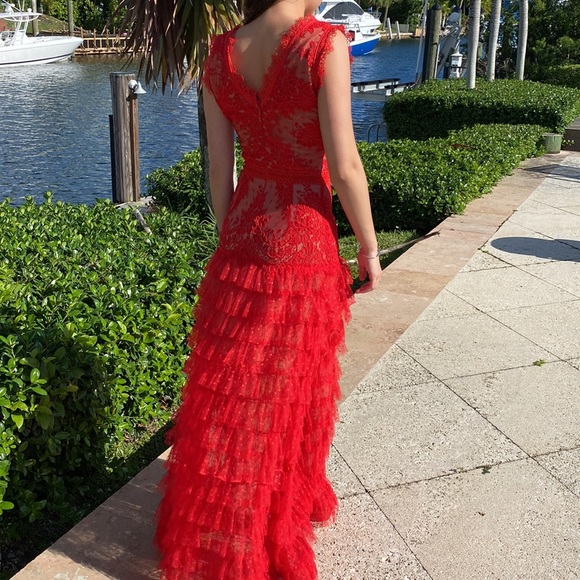 Bronx and Banco Lolita maxi/gown in red size US XS/2 MAKE ME A REASONABLE OFFER! - Picture 10 of 16
